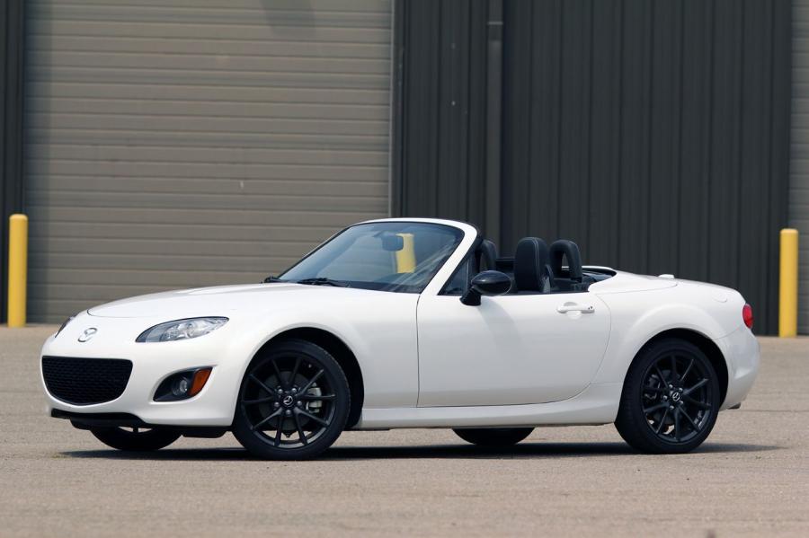  Mazda MX-5 Miata Special Edition 2012 года  (фото 2 из 31)